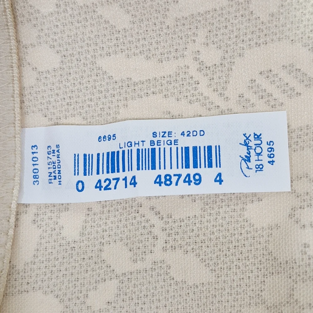 42DD Playtex 4695 18 Hour Comfort Strap Front Close Bra Light Beige NWOT‎